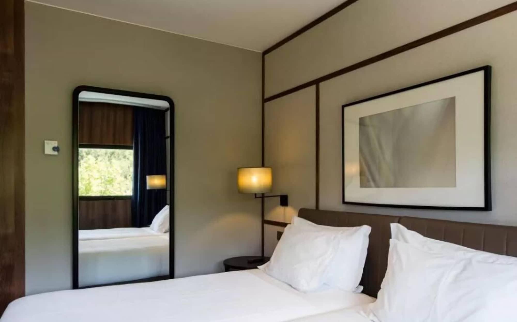 Hotel De Guimaraes Business & Spa Ngoại thất bức ảnh