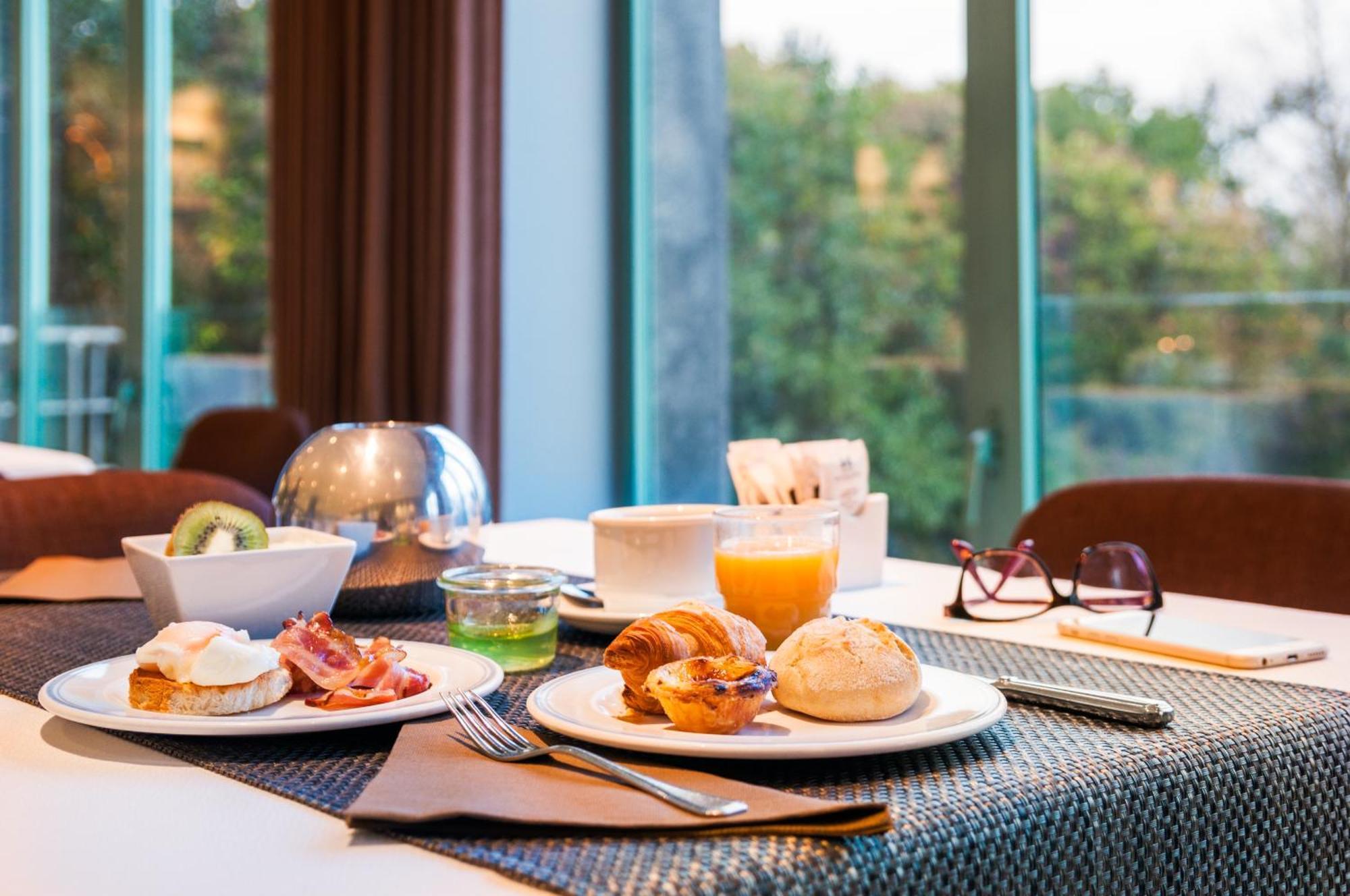 Hotel De Guimaraes Business & Spa Ngoại thất bức ảnh