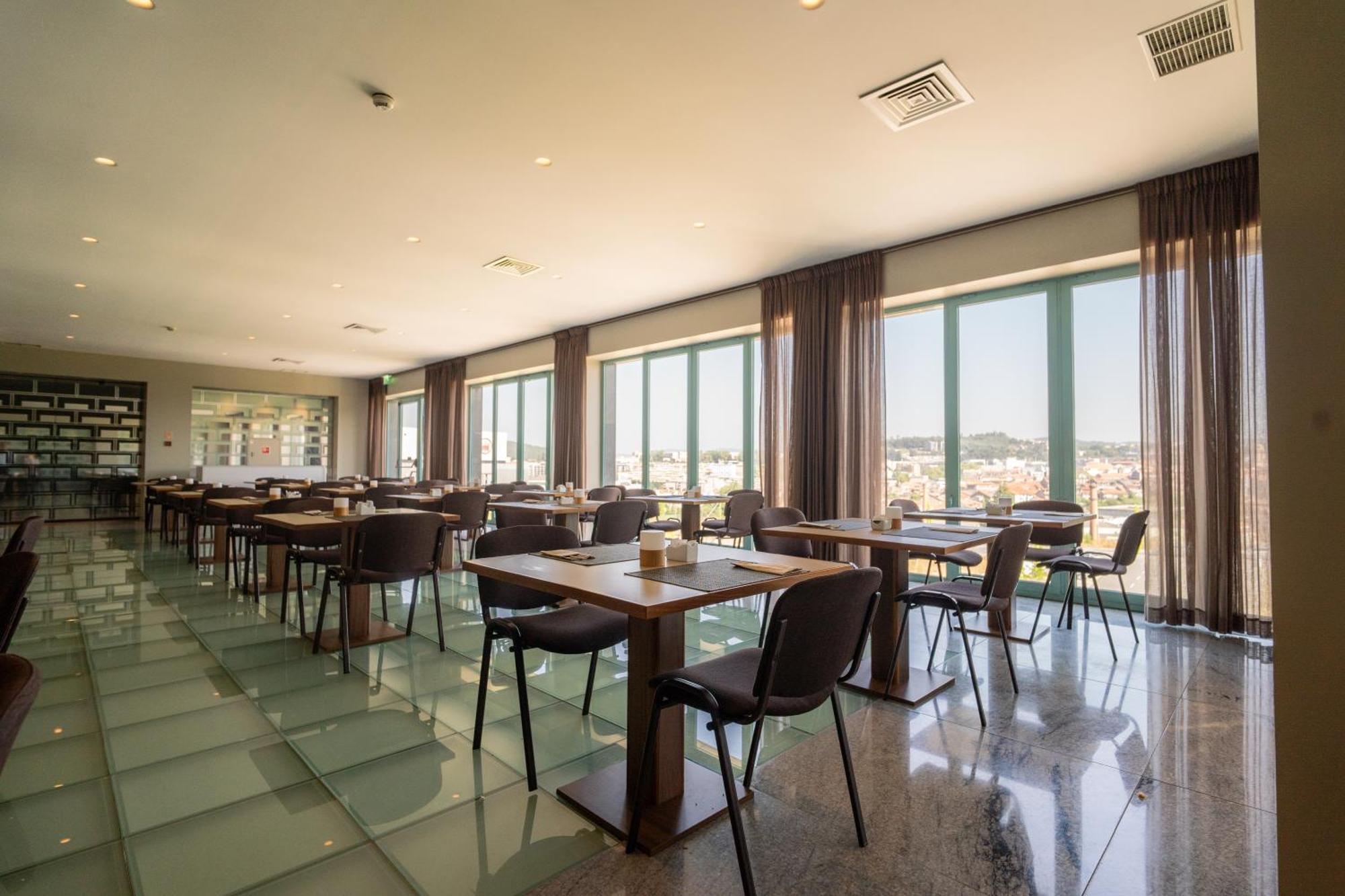 Hotel De Guimaraes Business & Spa Ngoại thất bức ảnh