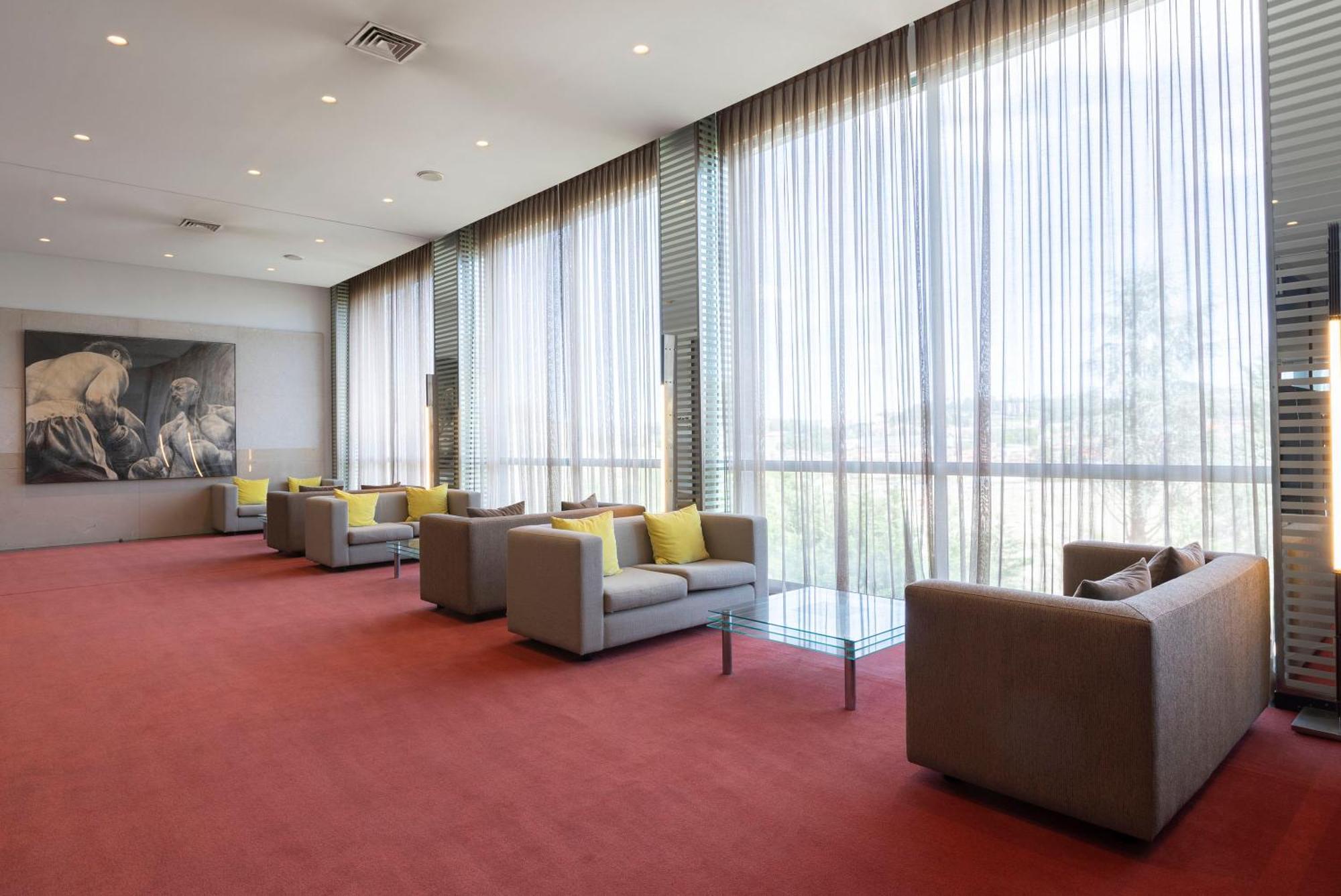 Hotel De Guimaraes Business & Spa Ngoại thất bức ảnh