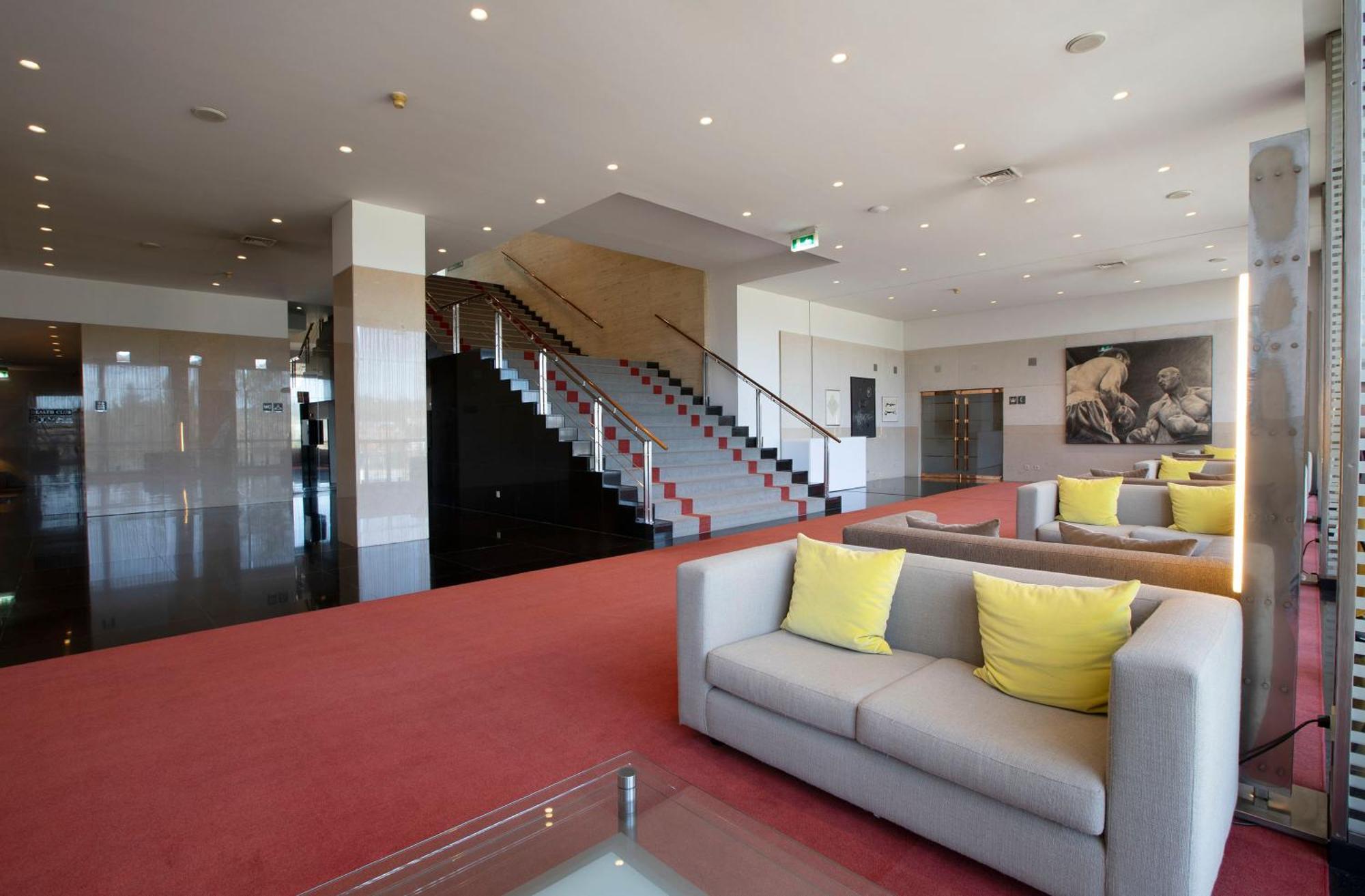 Hotel De Guimaraes Business & Spa Ngoại thất bức ảnh