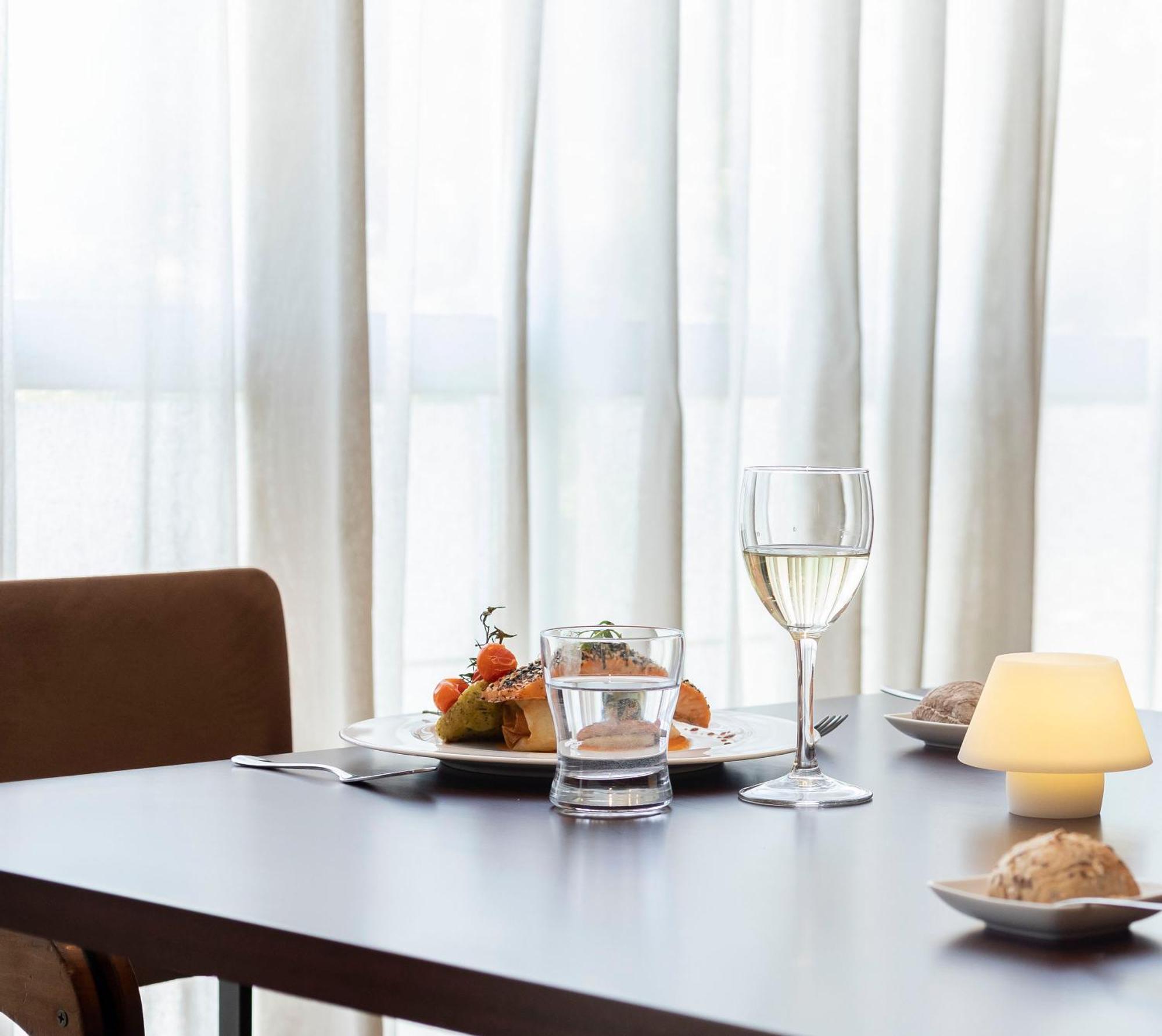 Hotel De Guimaraes Business & Spa Ngoại thất bức ảnh