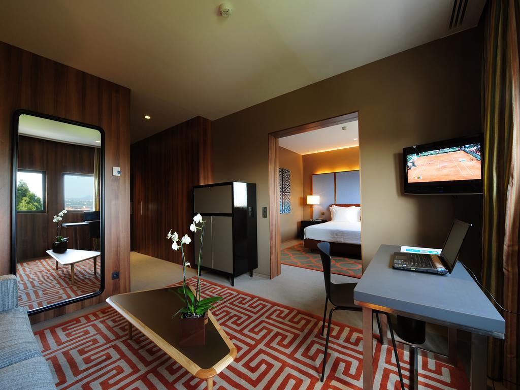 Hotel De Guimaraes Business & Spa Ngoại thất bức ảnh