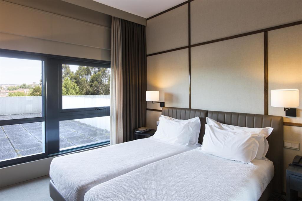 Hotel De Guimaraes Business & Spa Ngoại thất bức ảnh