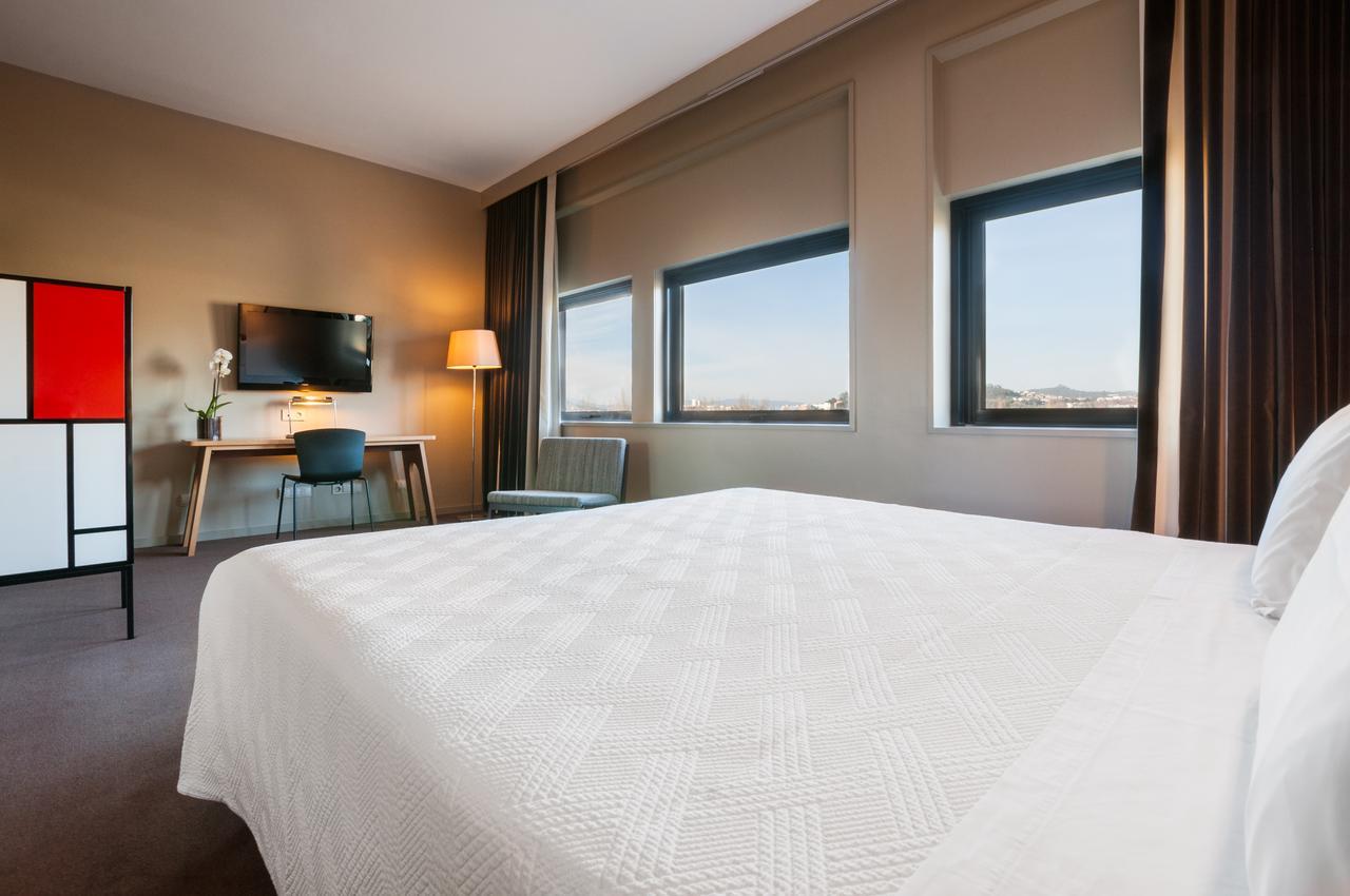 Hotel De Guimaraes Business & Spa Ngoại thất bức ảnh
